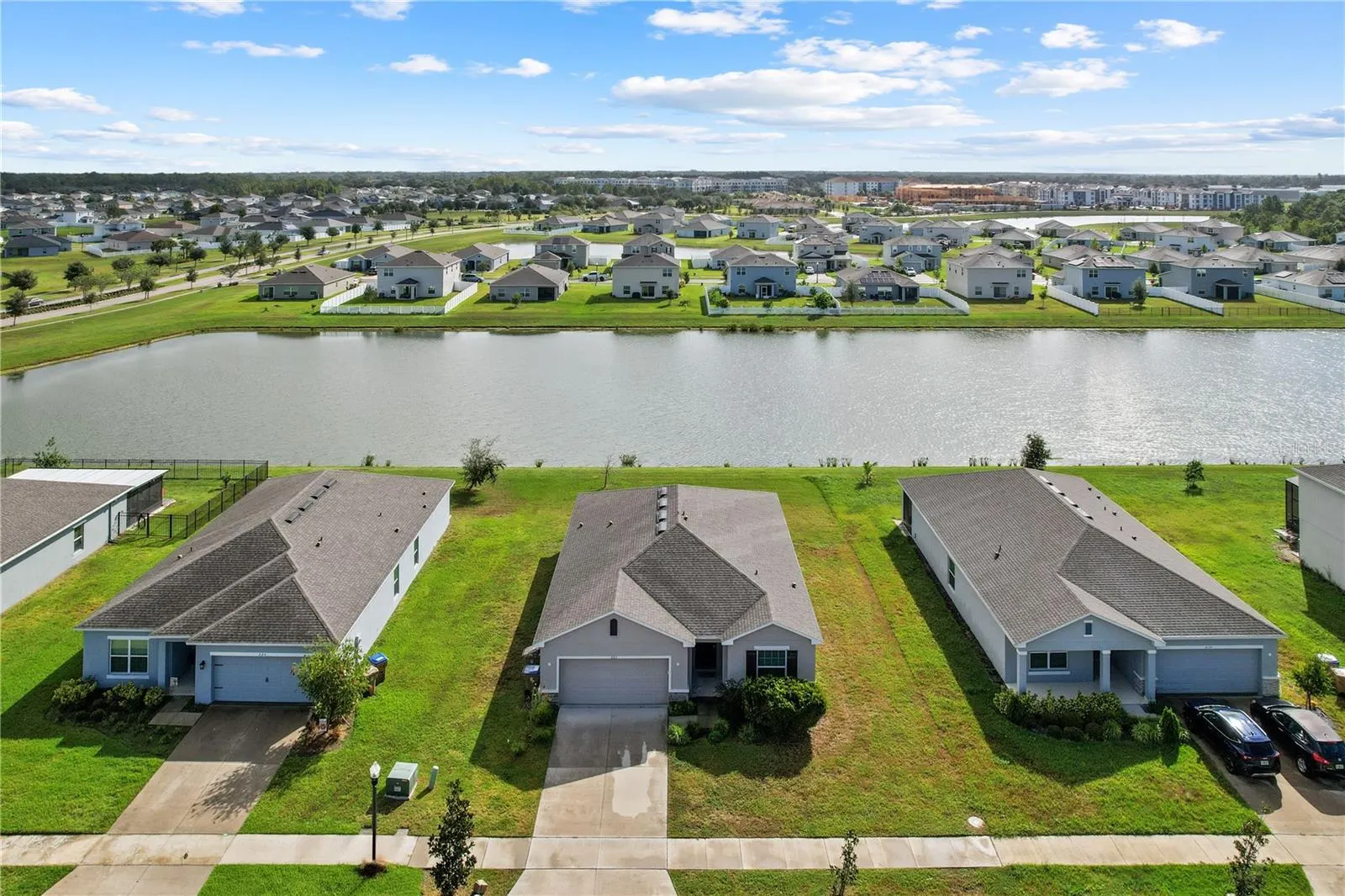 221 AQUAMARINE LN