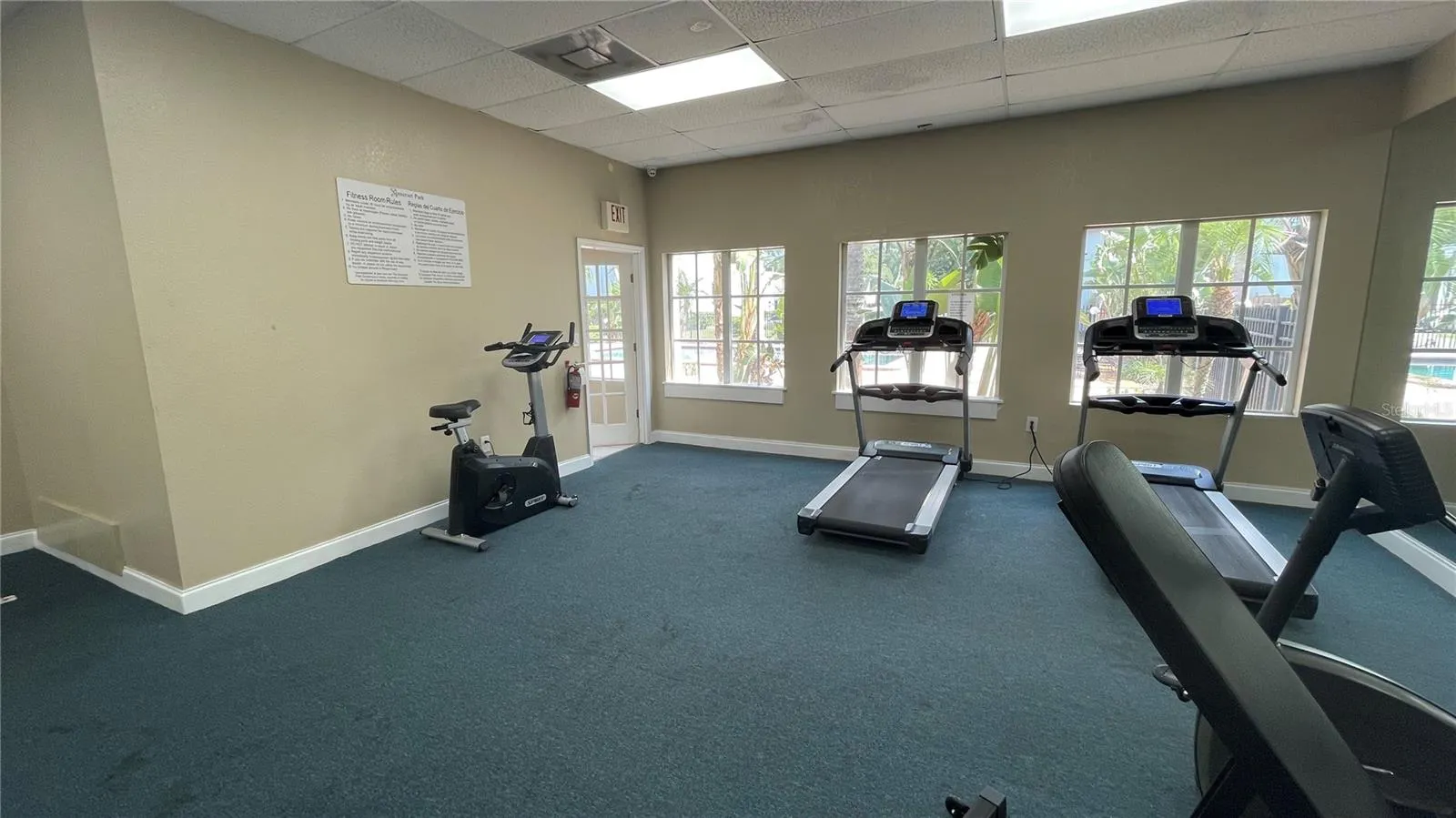 2850 SOMERSET PARK DR #201, #201