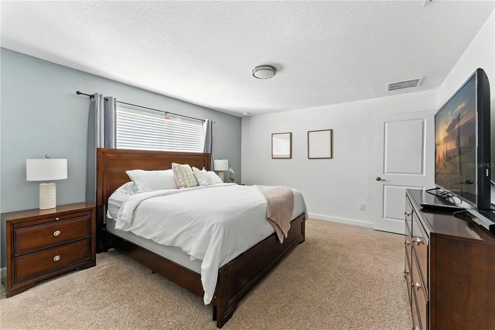 3121 PEQUOD PL