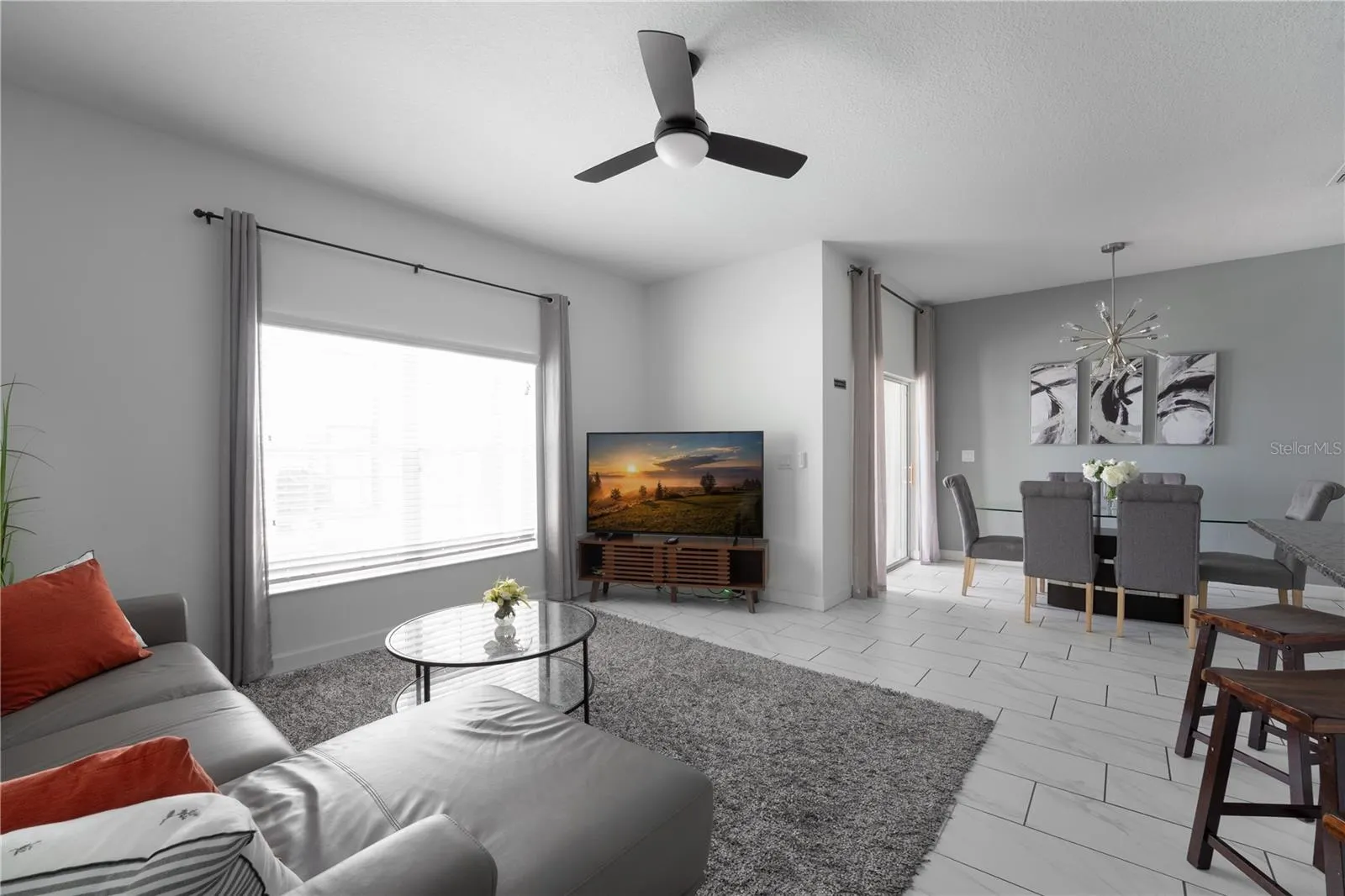 3121 PEQUOD PL