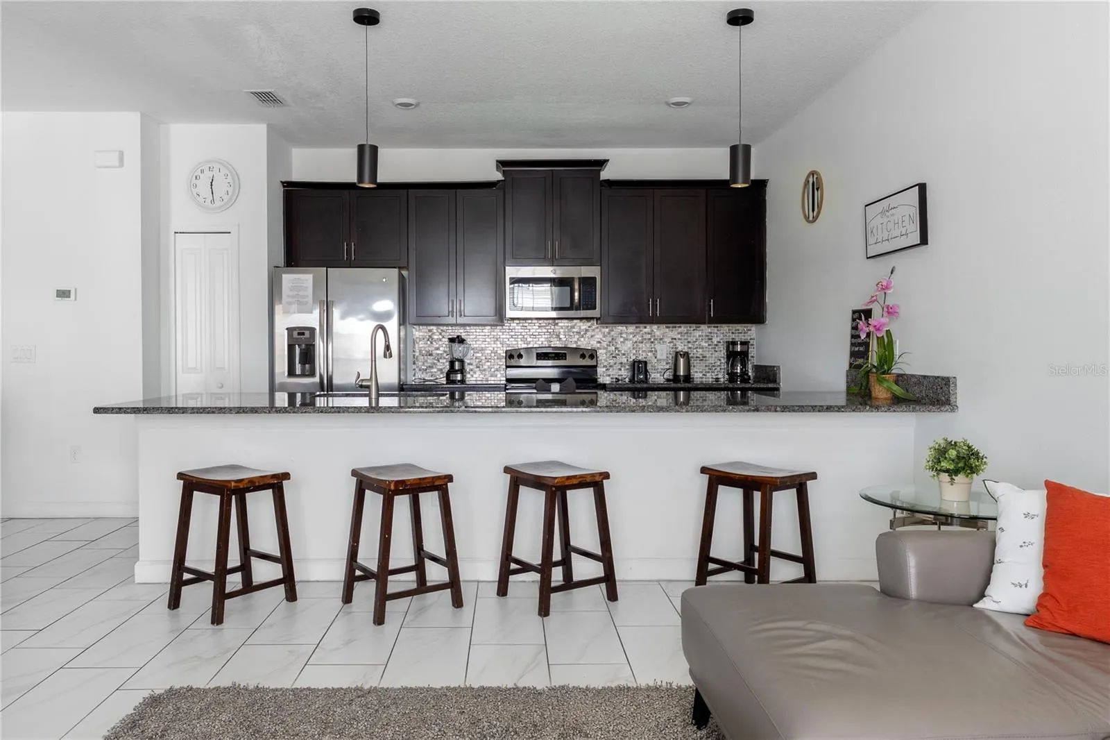 3121 PEQUOD PL