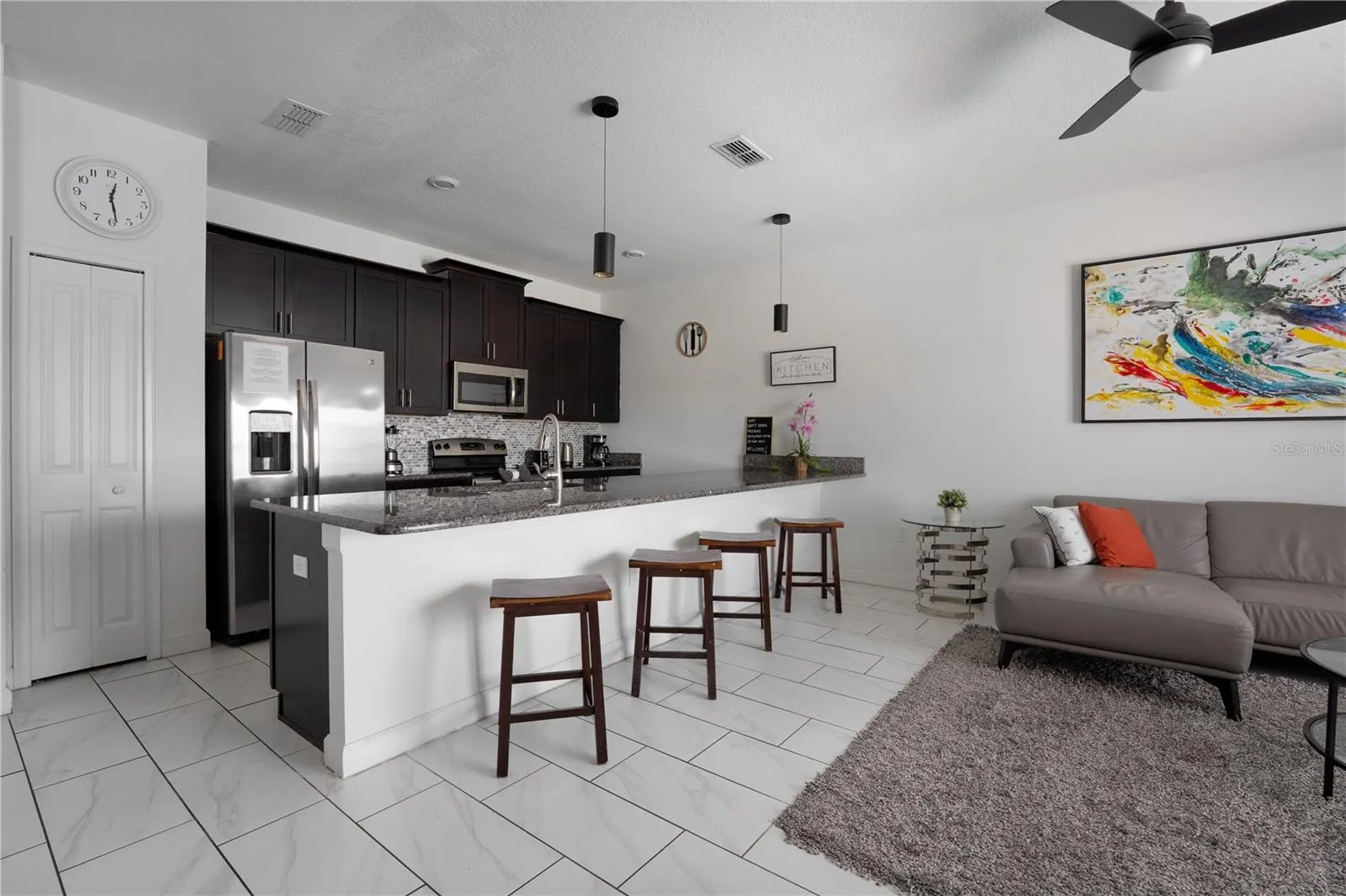 3121 PEQUOD PL