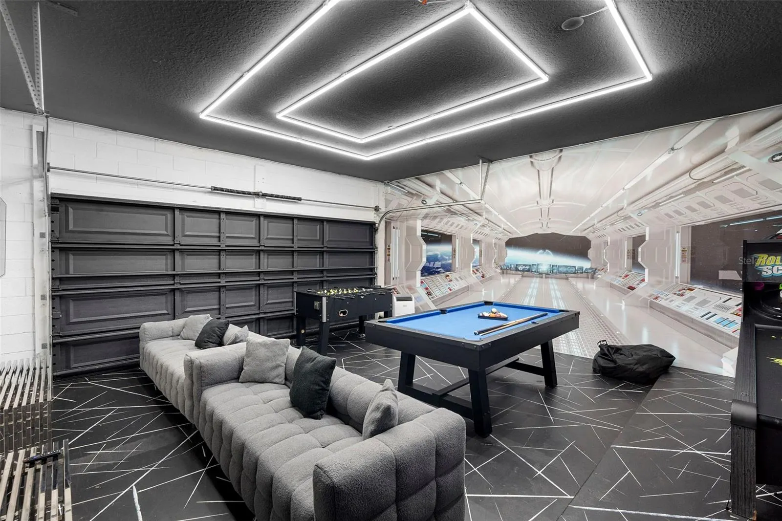 295 MARCELLO BLVD
