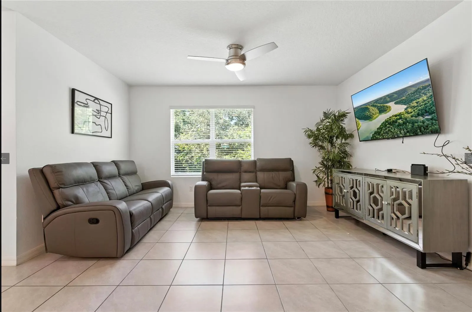 3741 CRIMSON CLOVER DR