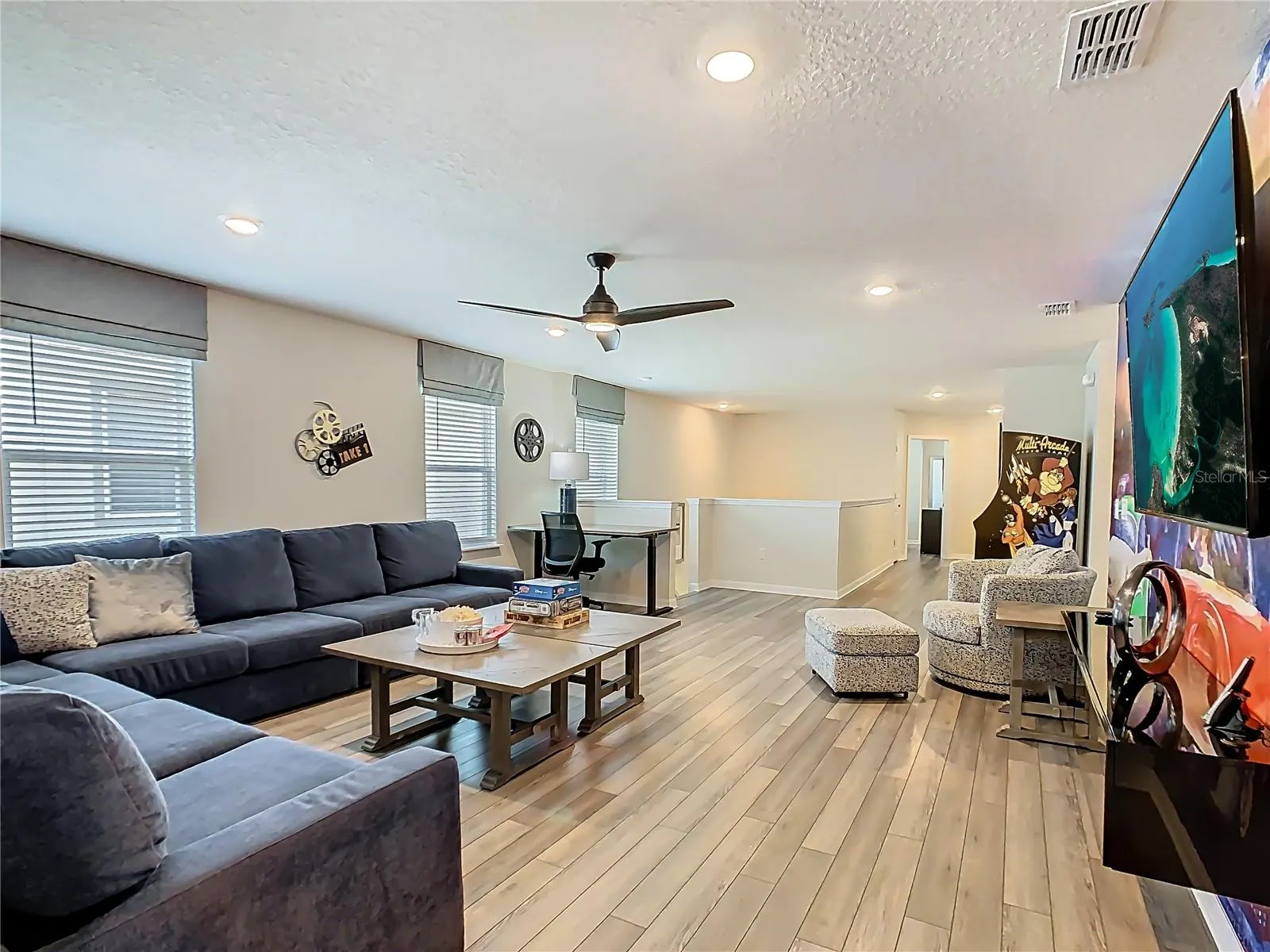 1901 SUMMER DR