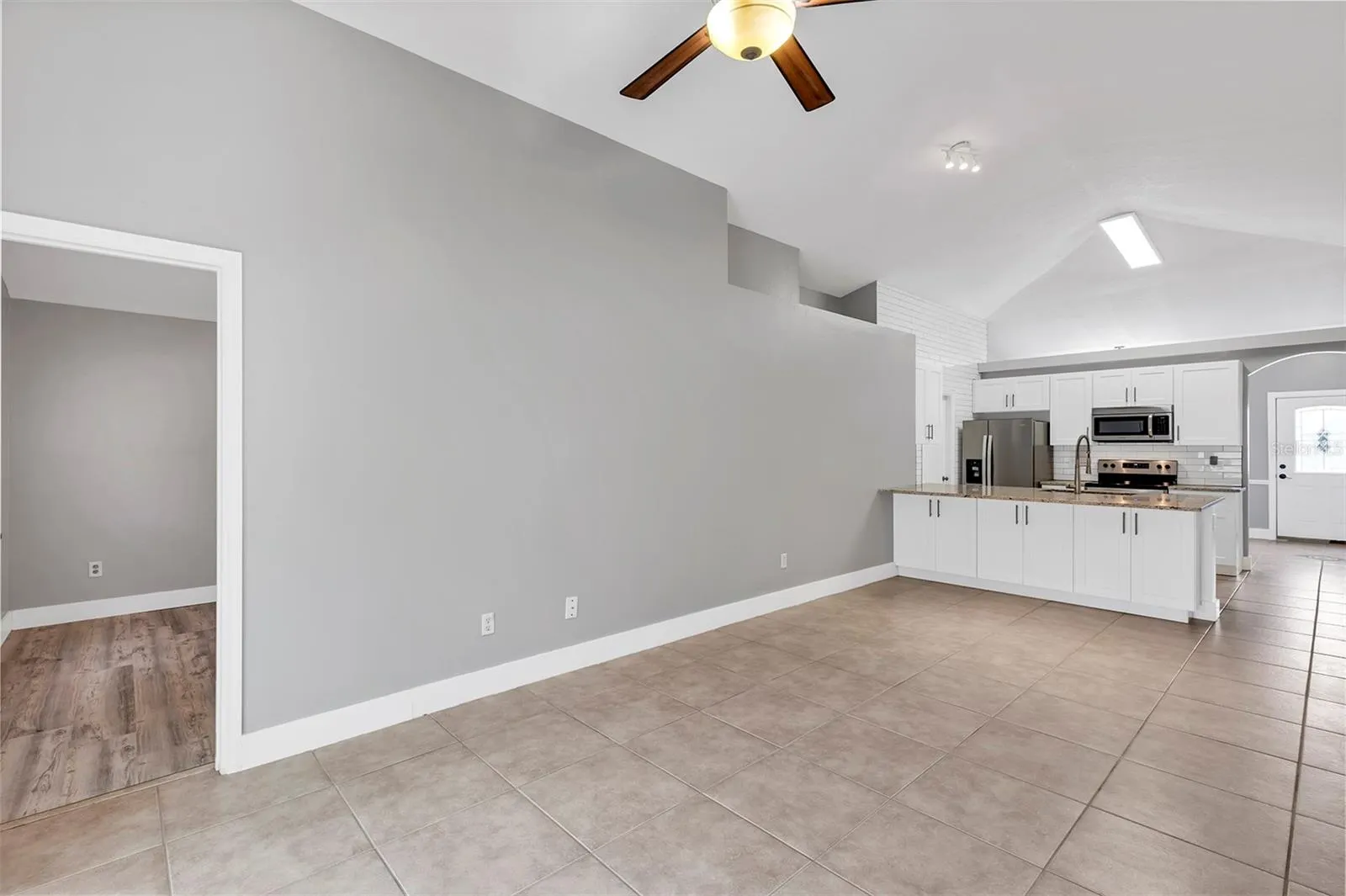 7686 PINE FORK DR