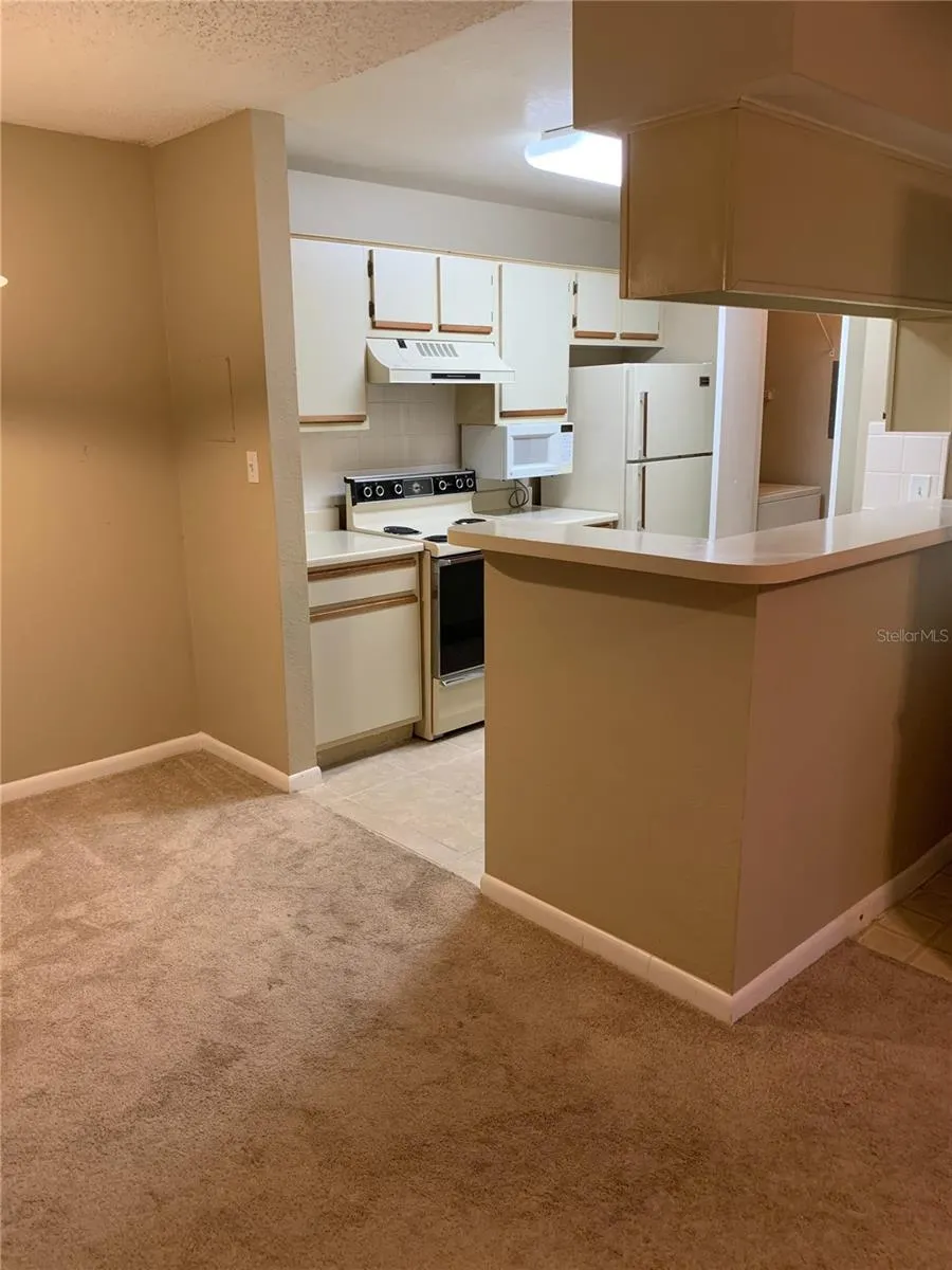 4350 PERKINSHIRE LN #104, #104