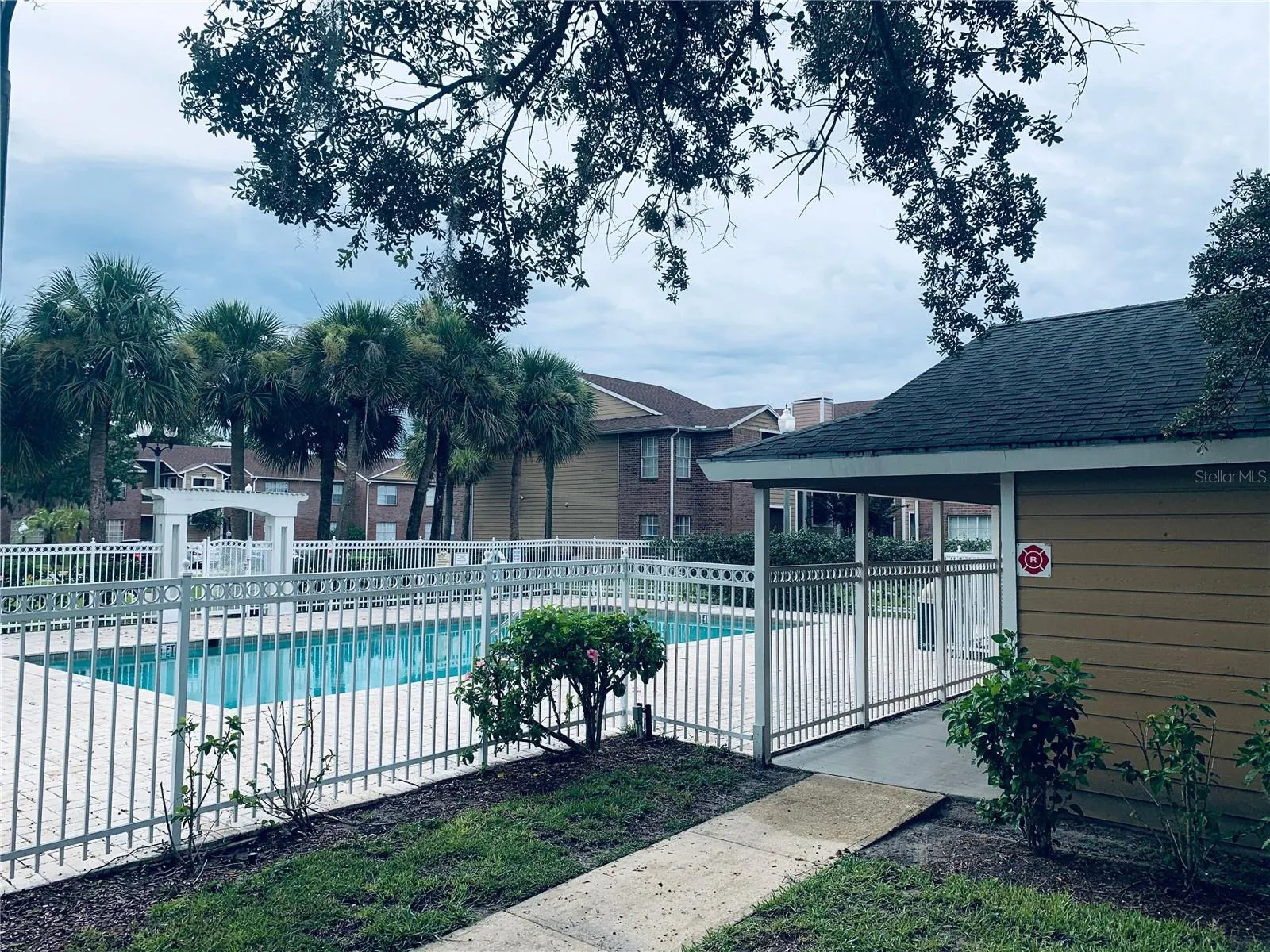 4350 PERKINSHIRE LN #104, #104