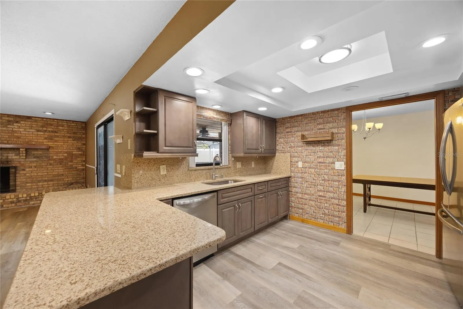 1351 BATON DR