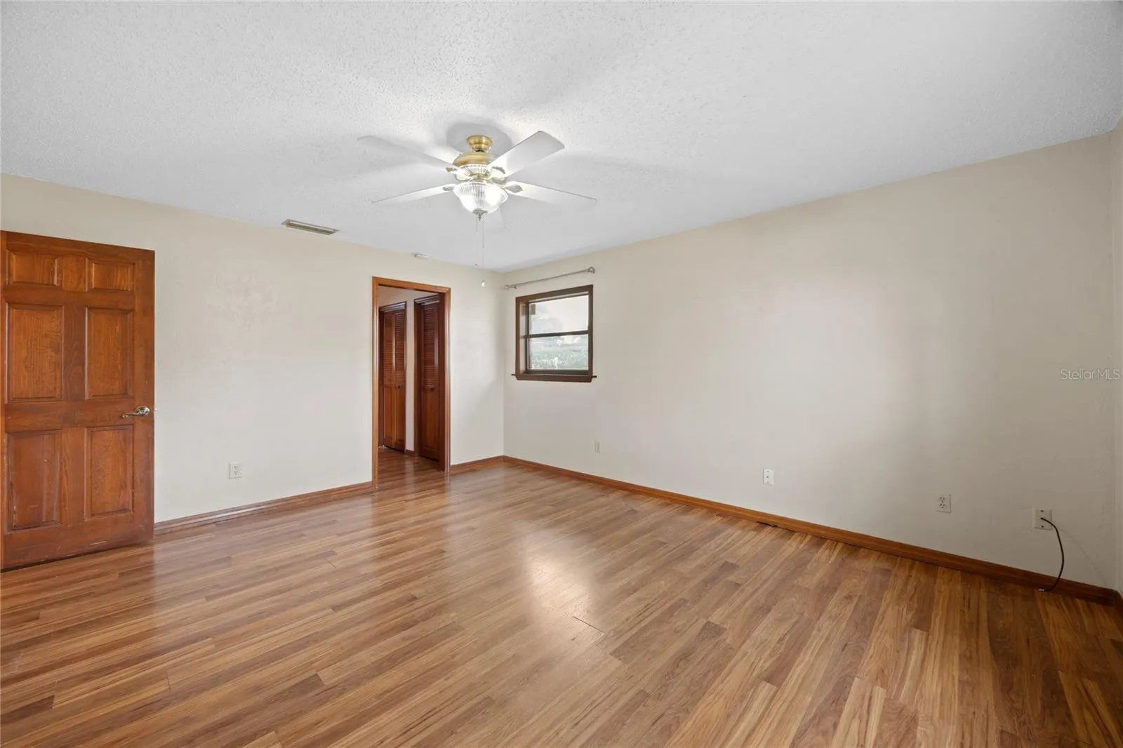 1351 BATON DR