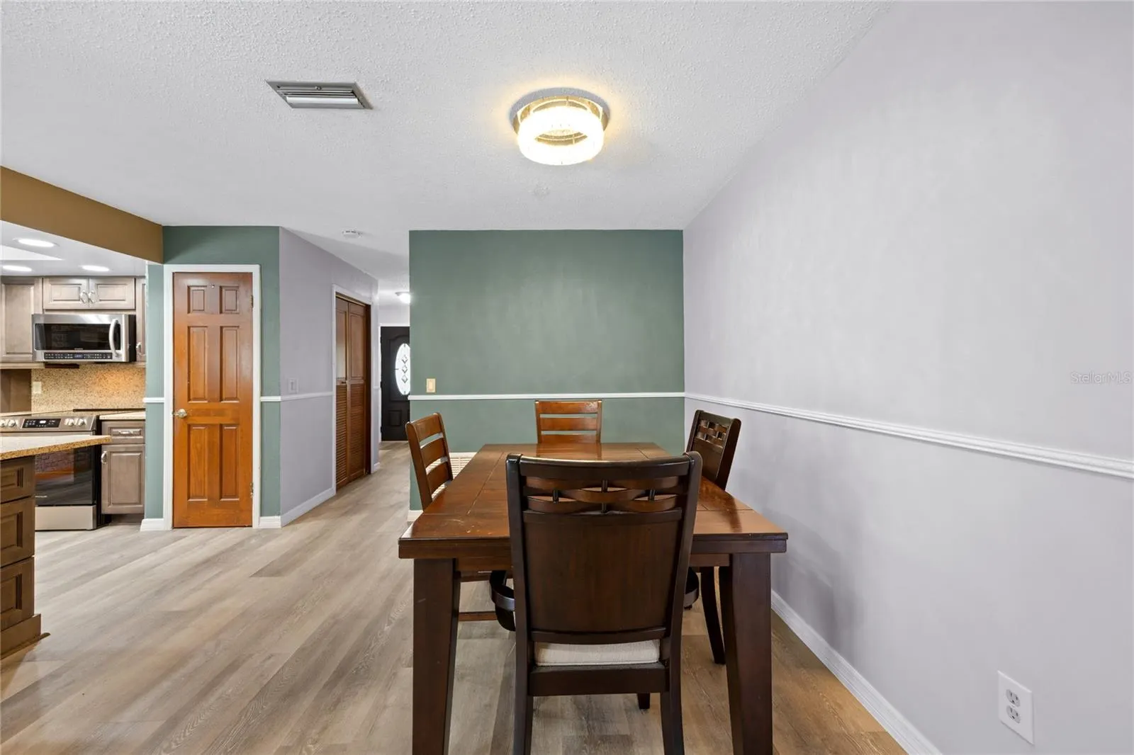 1351 BATON DR