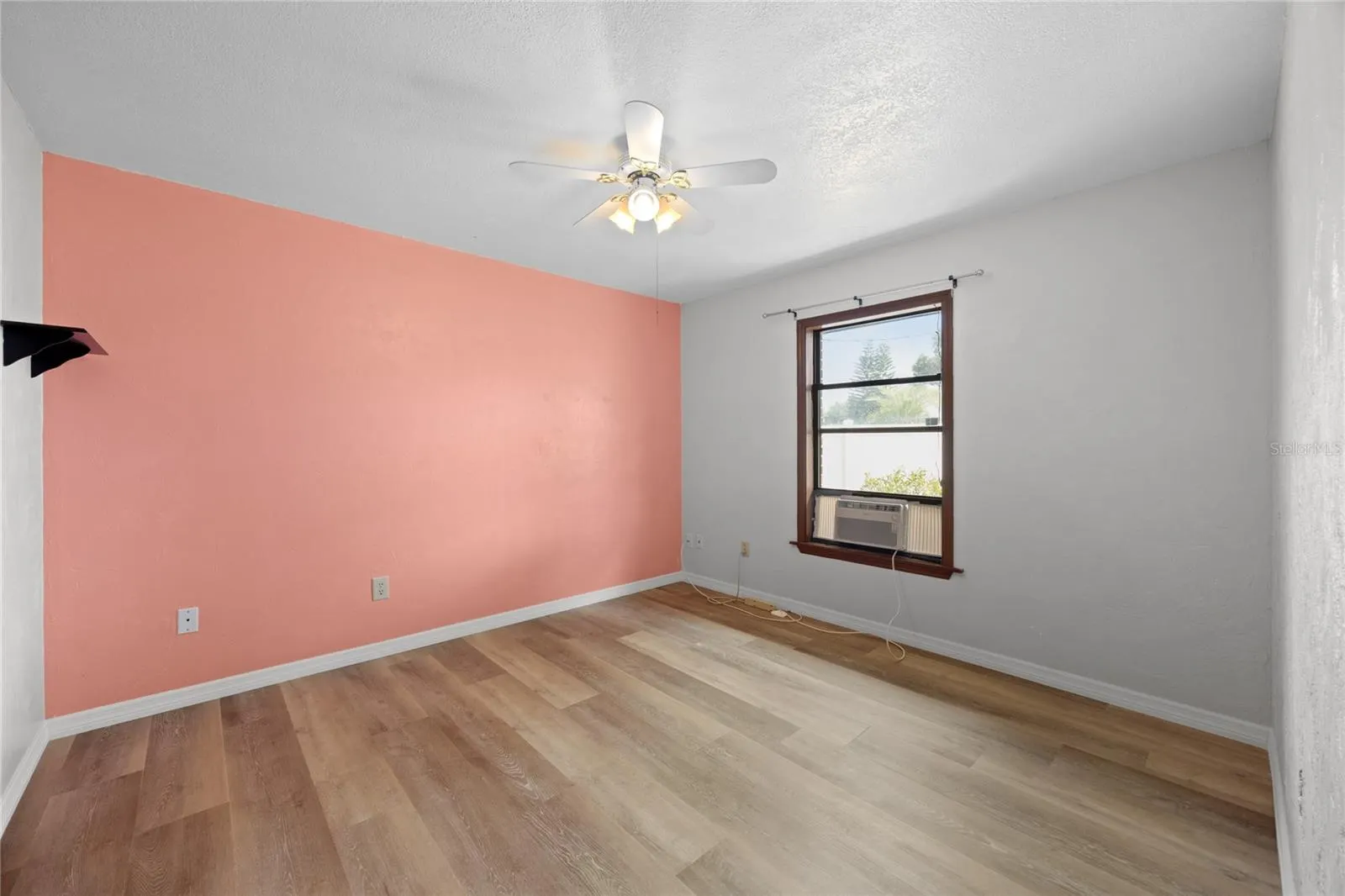 1351 BATON DR