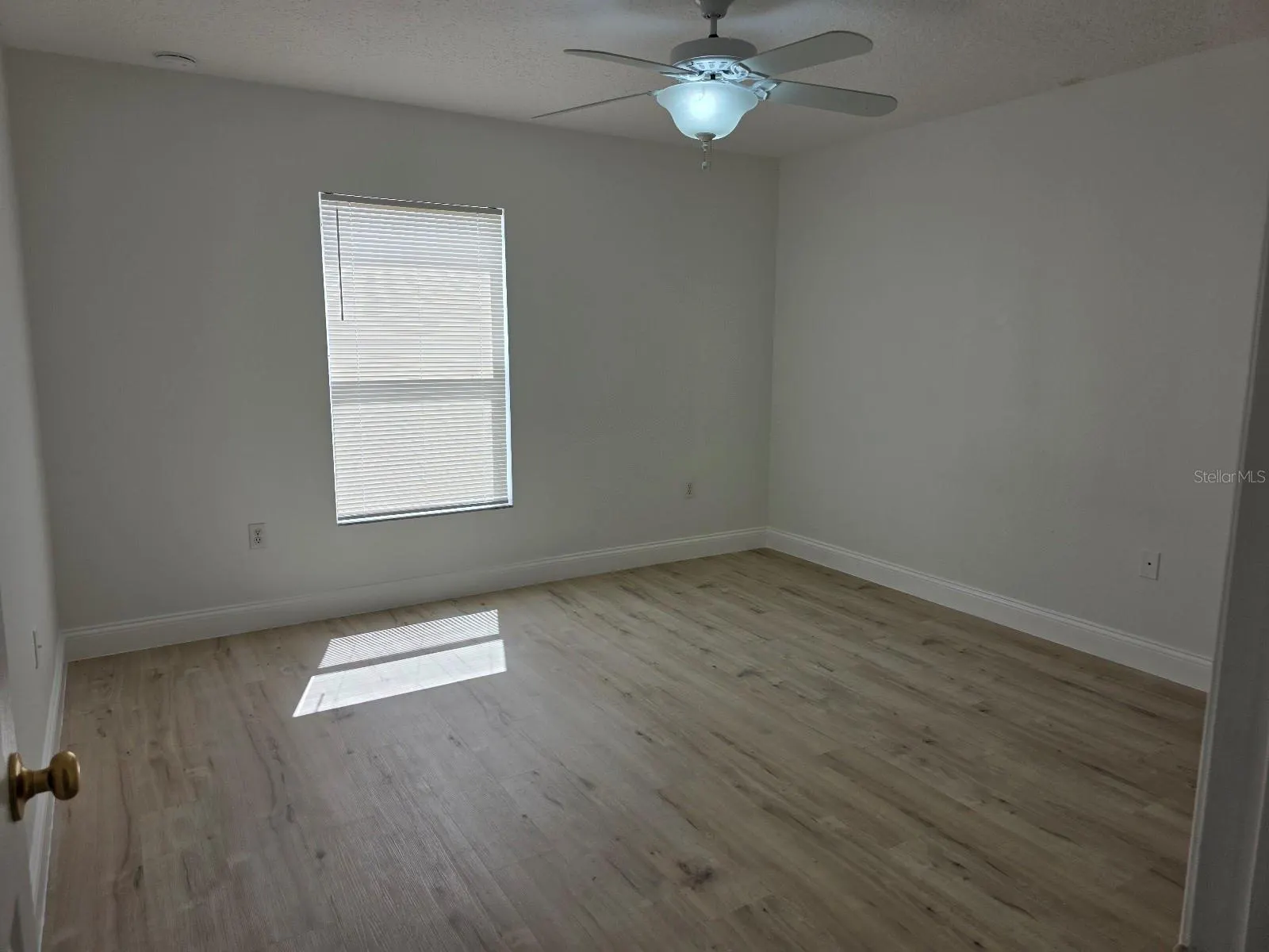 2301 EL MARRA DR