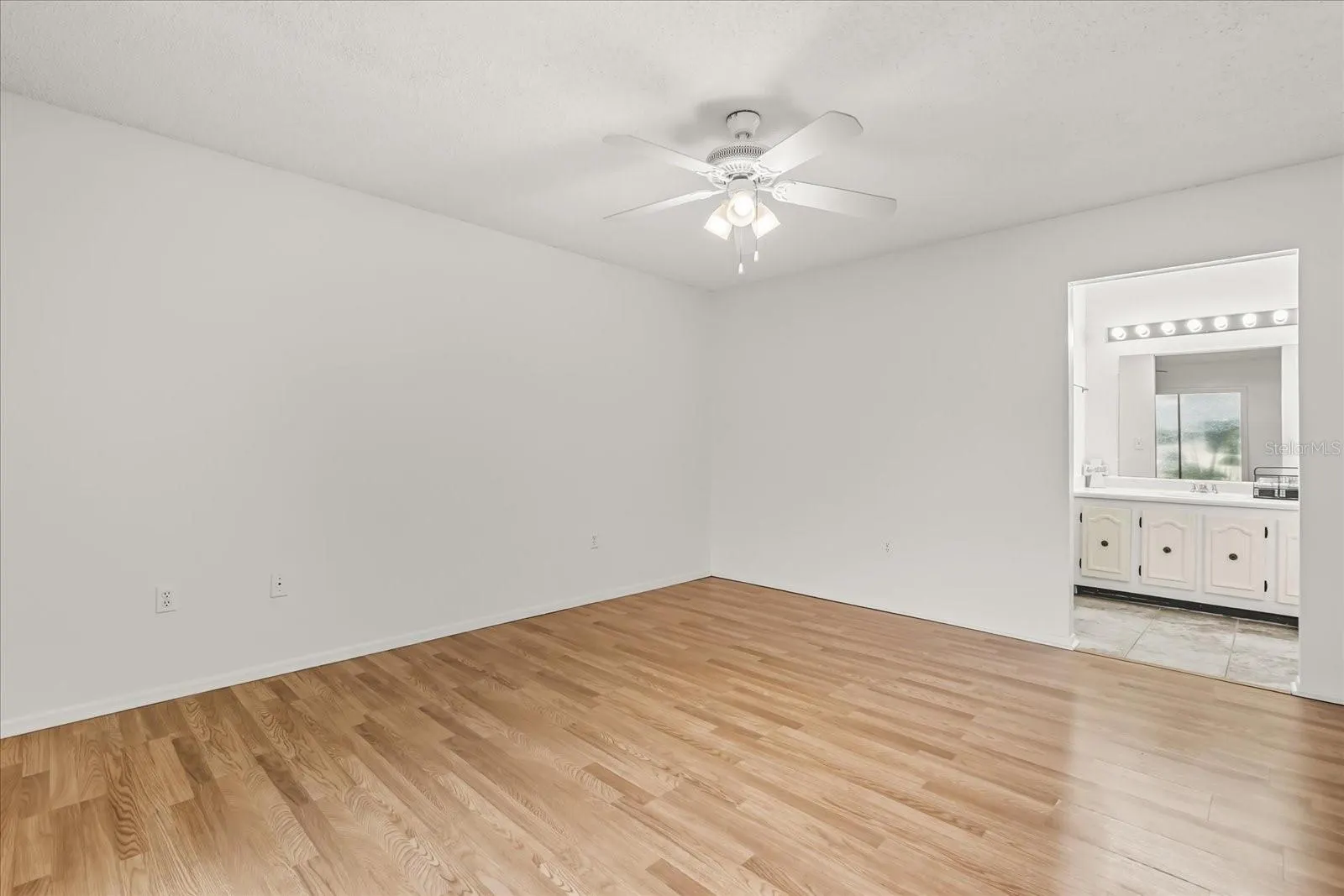 516 ORANGE DR #24, #24