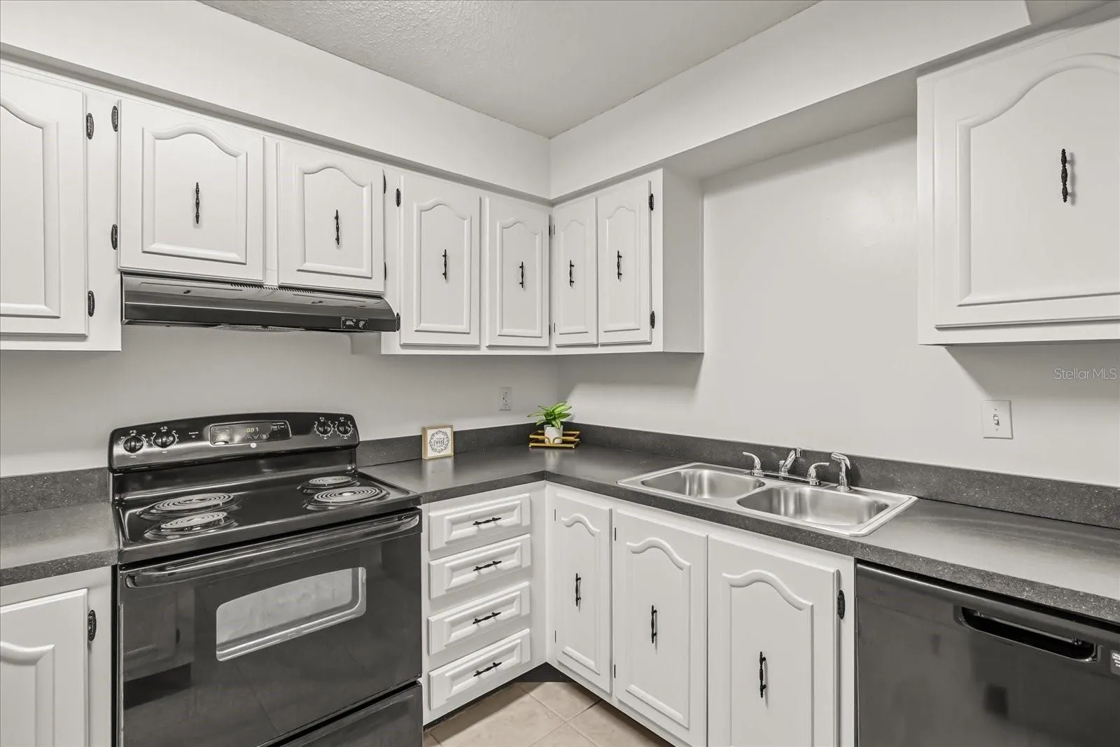 516 ORANGE DR #24, #24