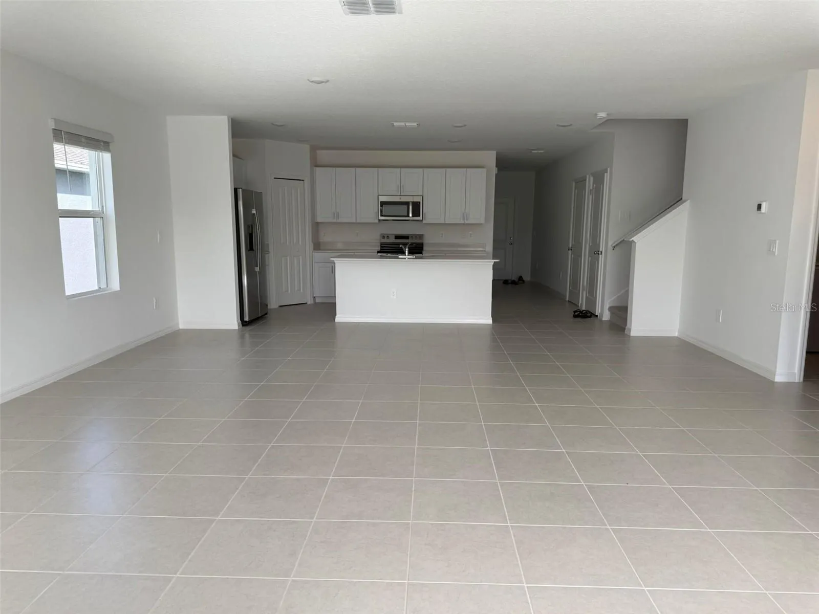 12033 BRAE WAY