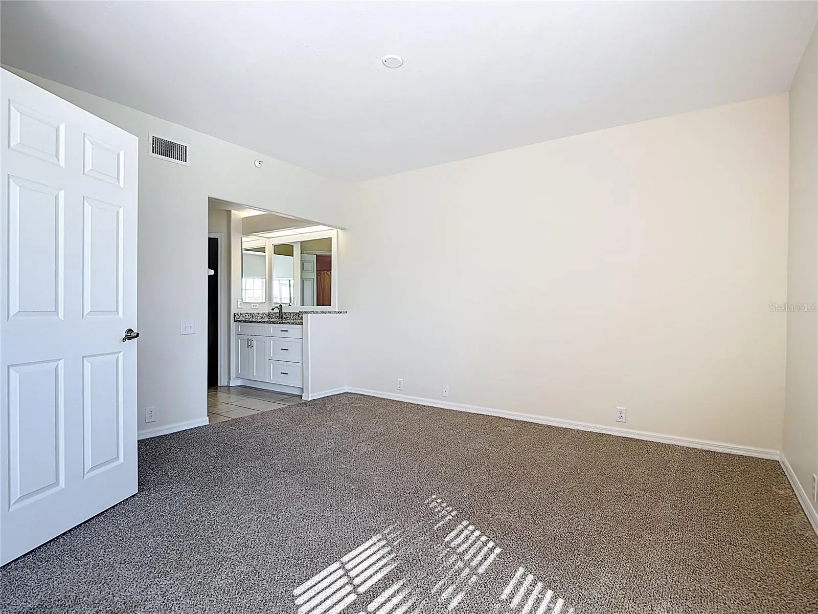 13010 AMBERLEY CT #203, #203