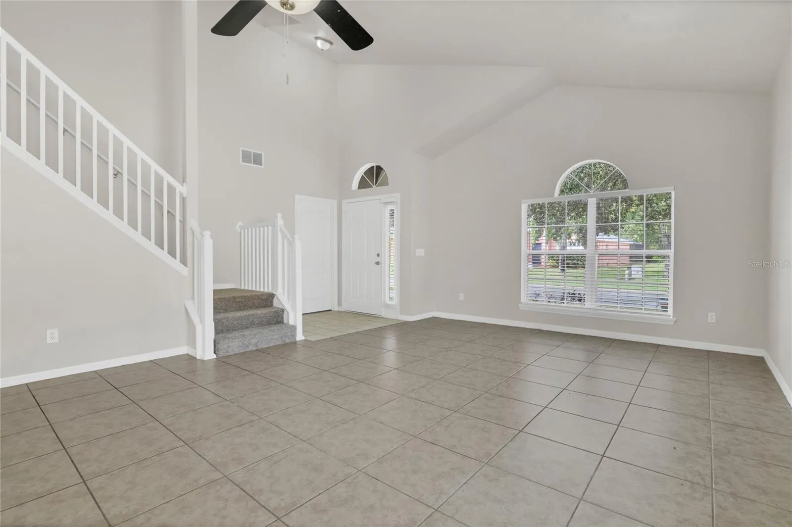 678 SANDY RIDGE DR