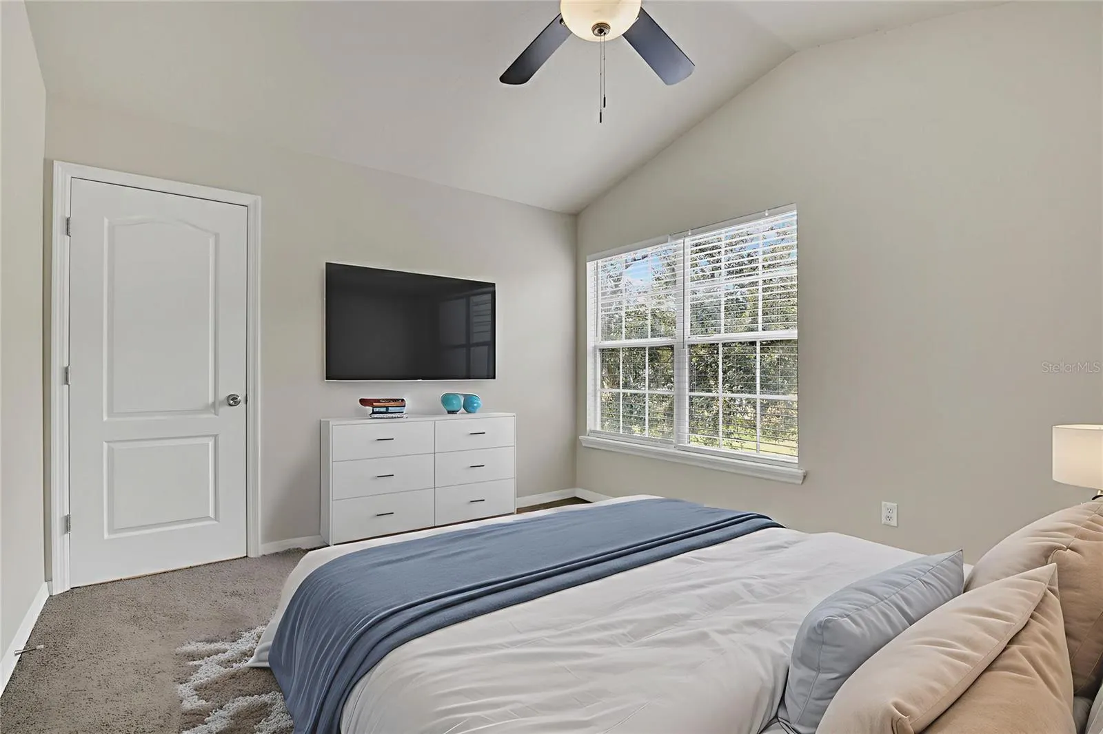 678 SANDY RIDGE DR