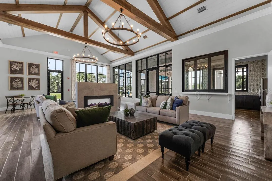 2815 HOUSE FINCH RD