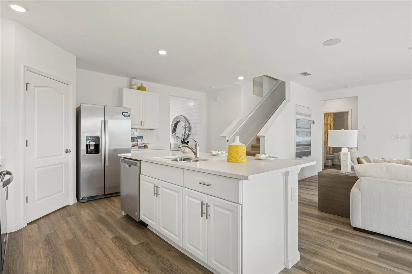 2815 HOUSE FINCH RD
