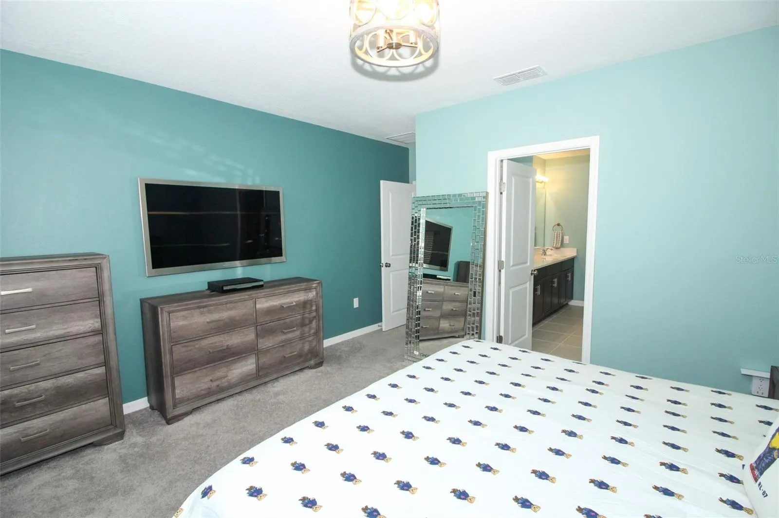404 CITRINE LOOP