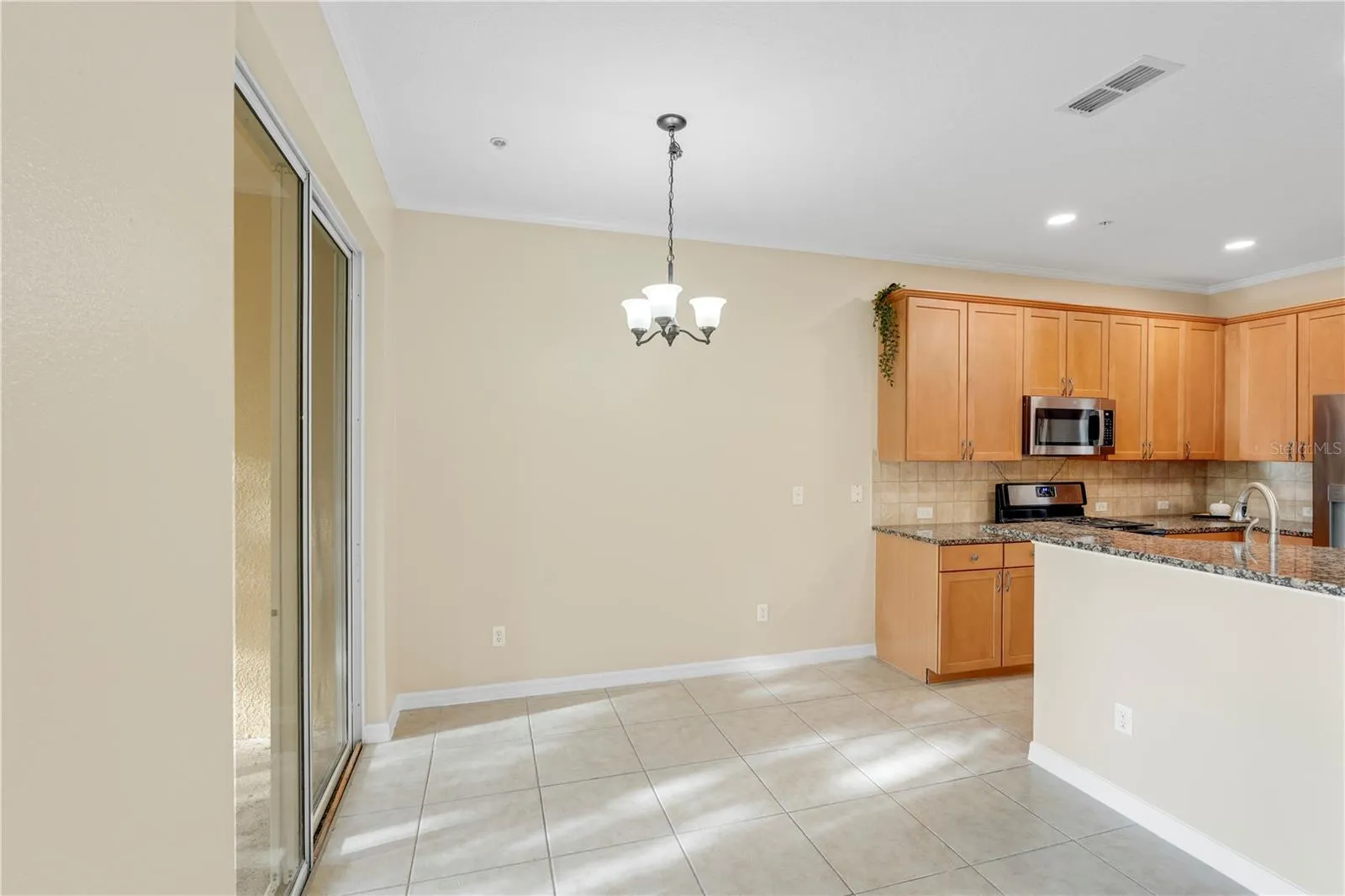 839 ASSEMBLY CT