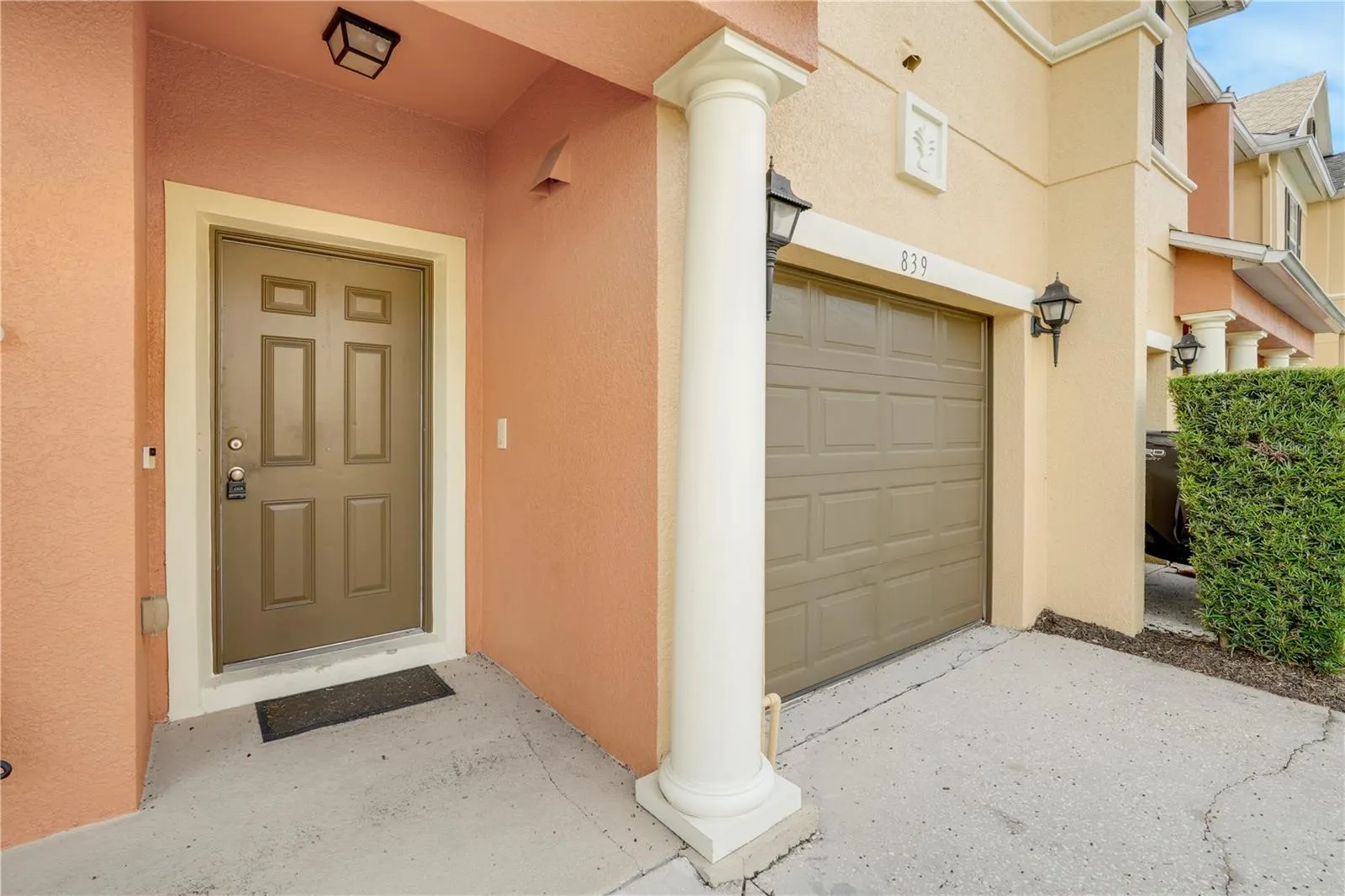 839 ASSEMBLY CT