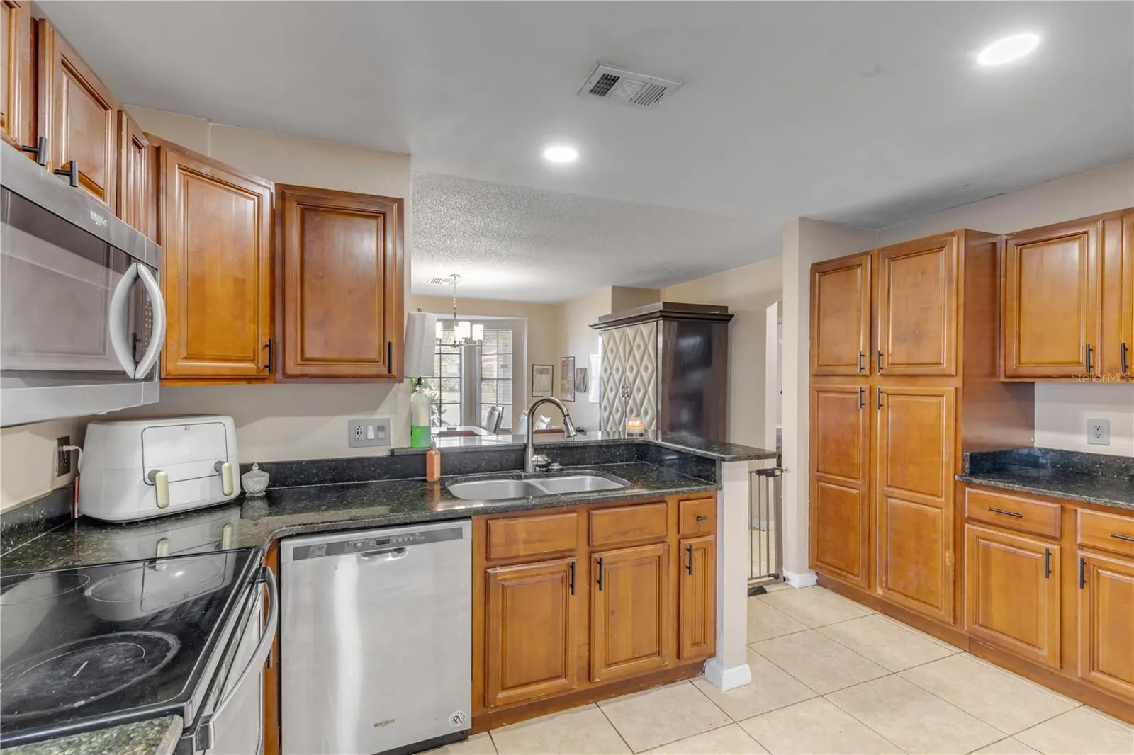 2664 HORSESHOE BAY DR