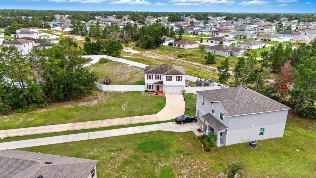 398 DAFFODIL LN
