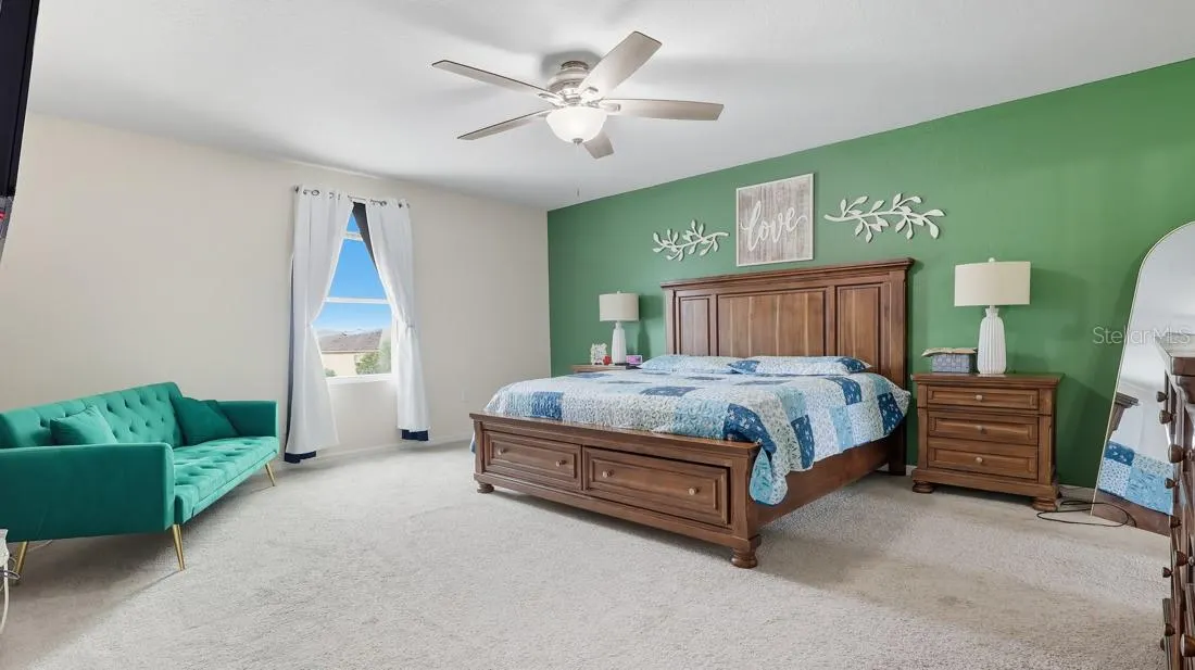 398 DAFFODIL LN