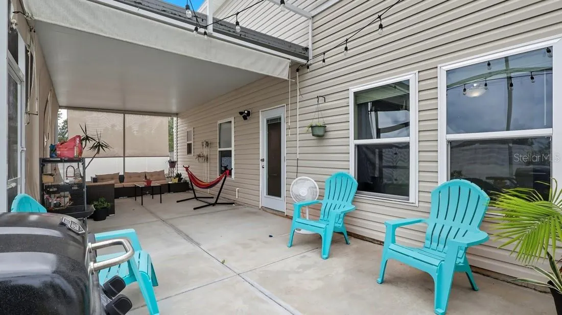 398 DAFFODIL LN