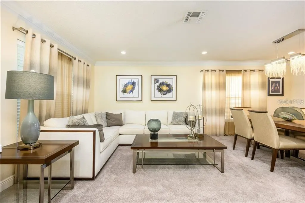 105 CEDAR HEIGHTS CT