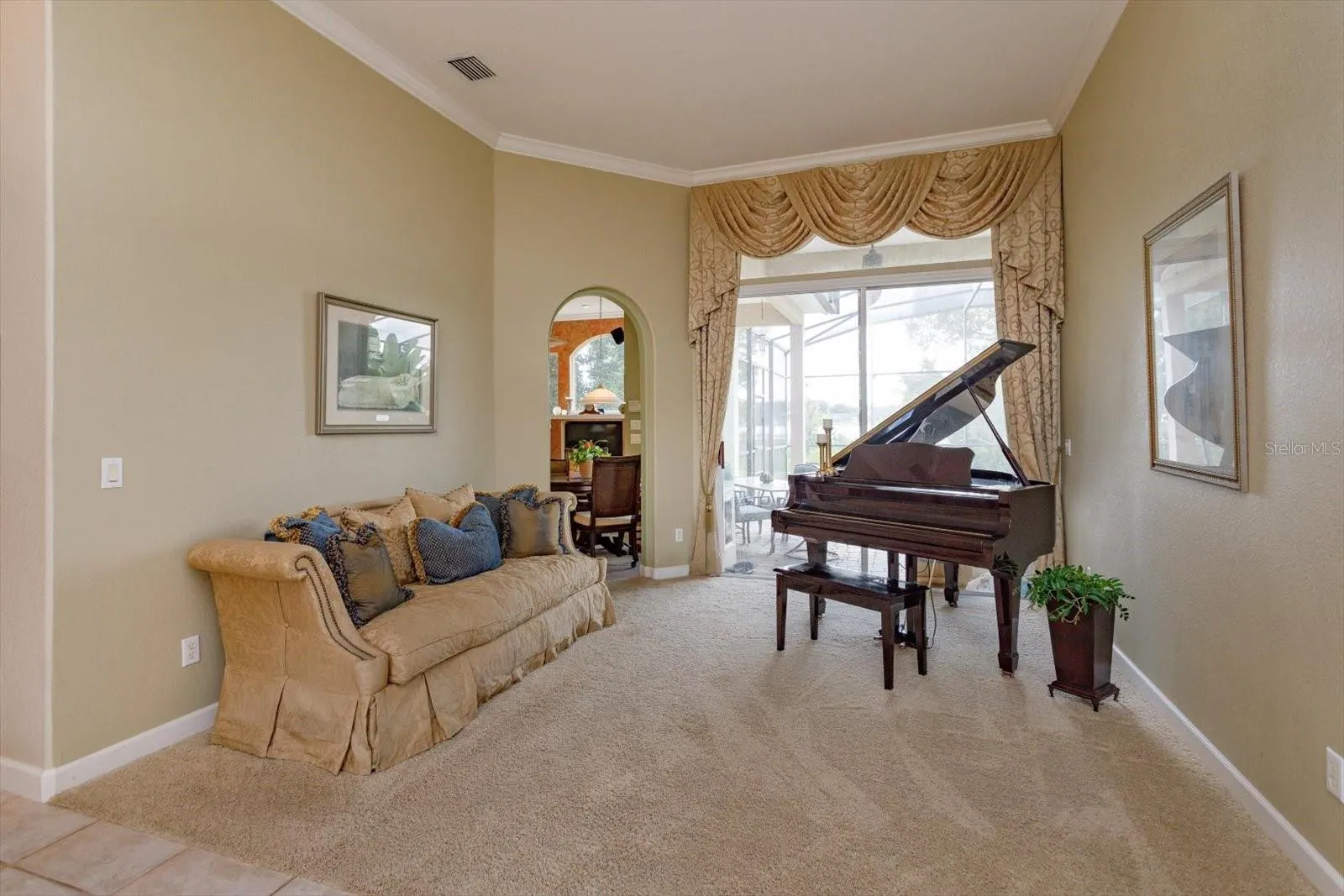 13554 SUNSET LAKES CIRCLE