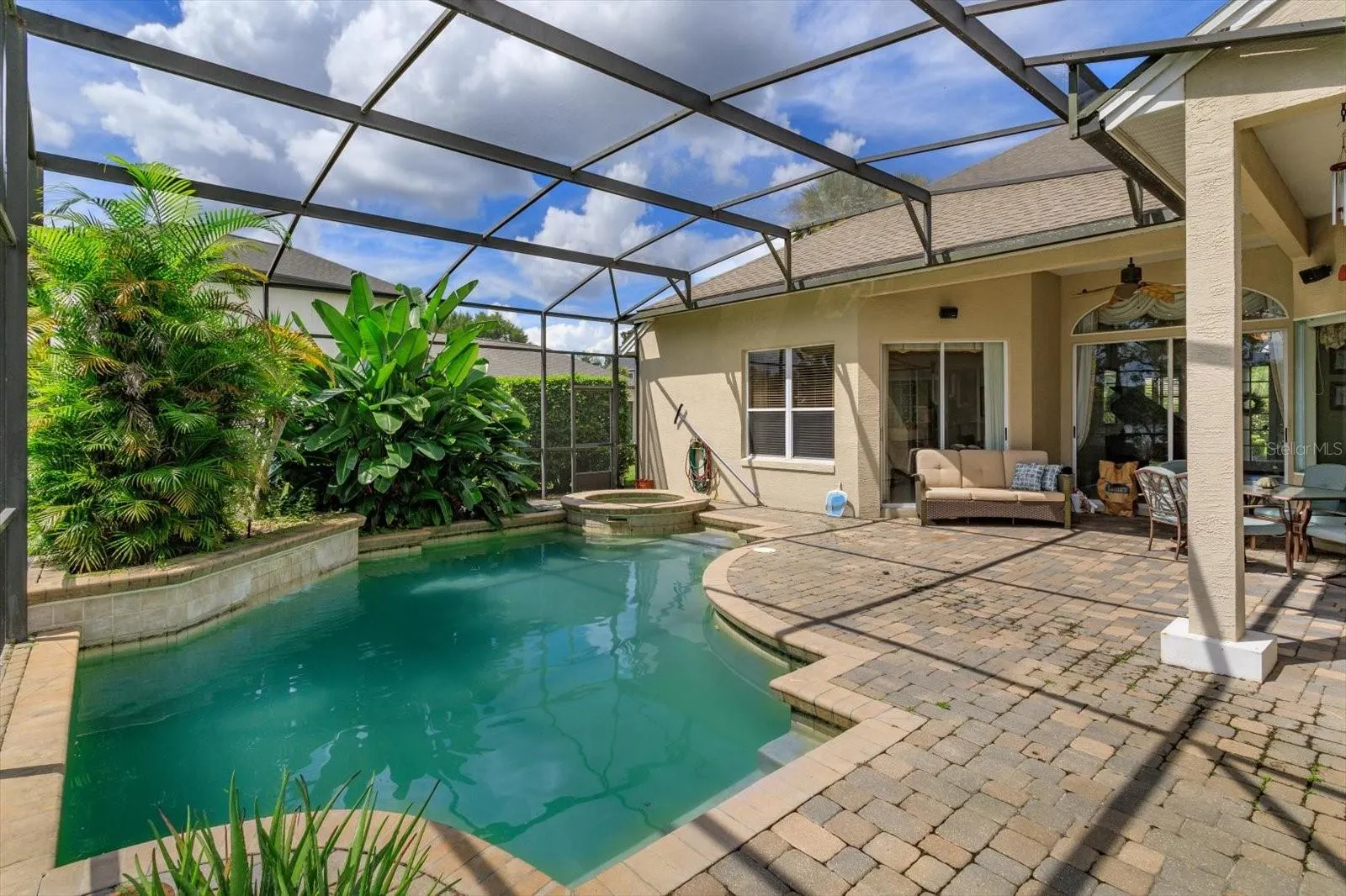 13554 SUNSET LAKES CIRCLE