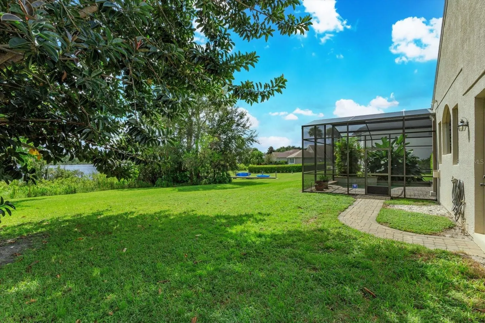 13554 SUNSET LAKES CIRCLE
