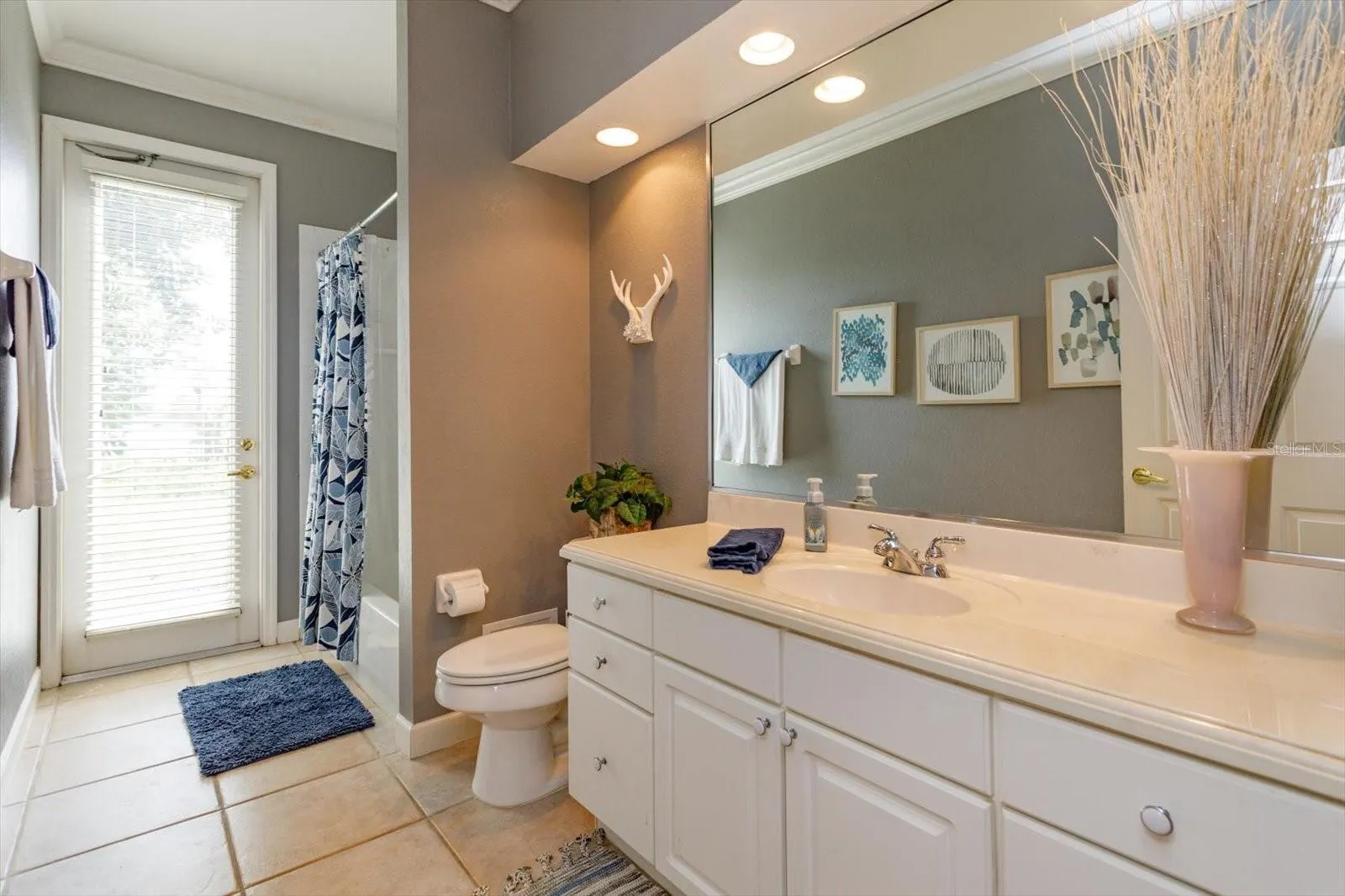13554 SUNSET LAKES CIRCLE
