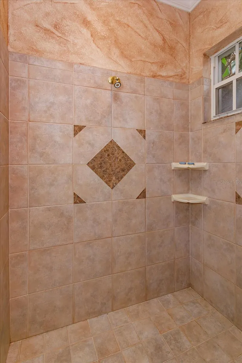 13554 SUNSET LAKES CIRCLE
