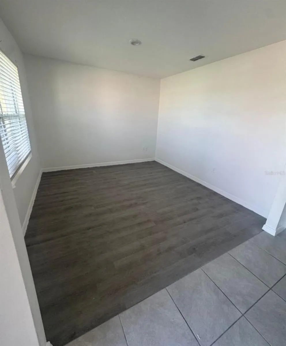 626 SQUIRES GROVE DR