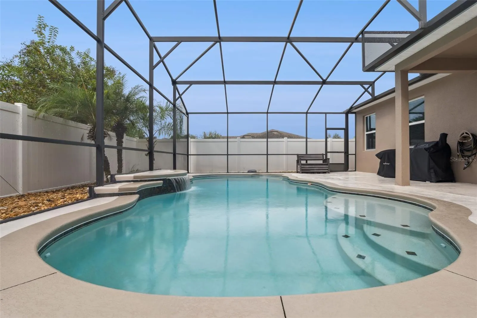 701 FRINGE TREE CT