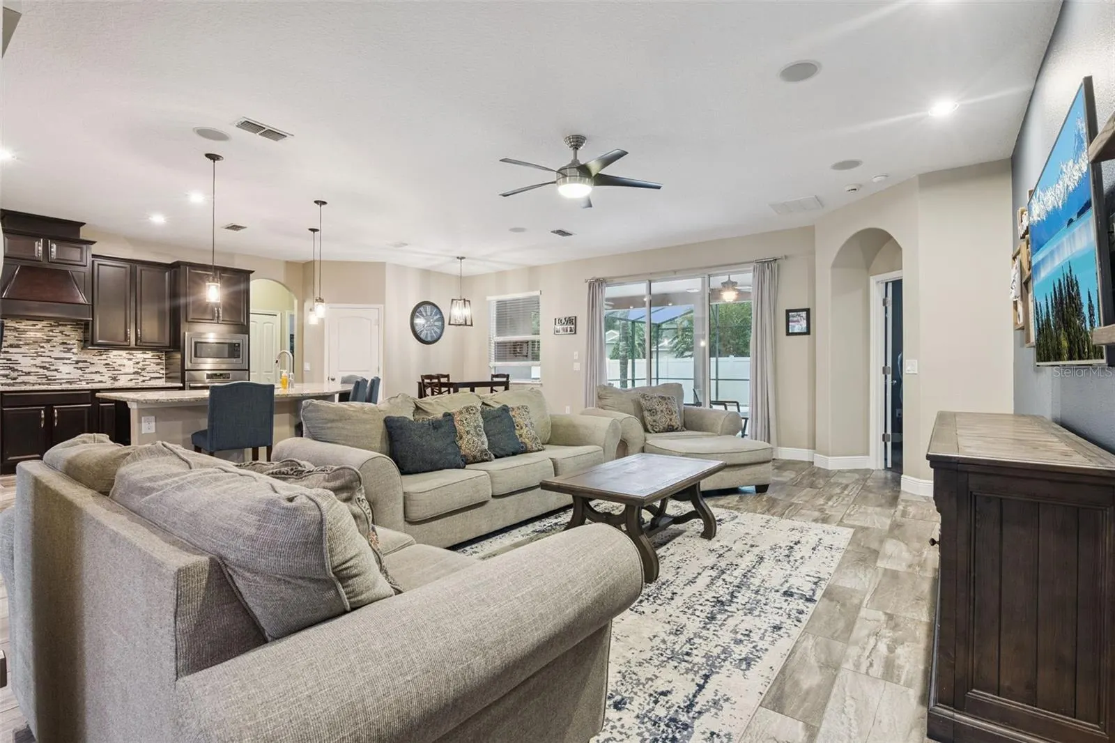 701 FRINGE TREE CT