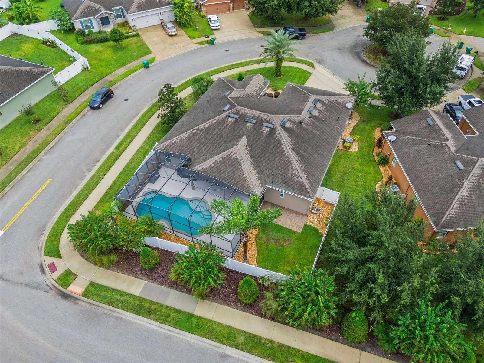701 FRINGE TREE CT