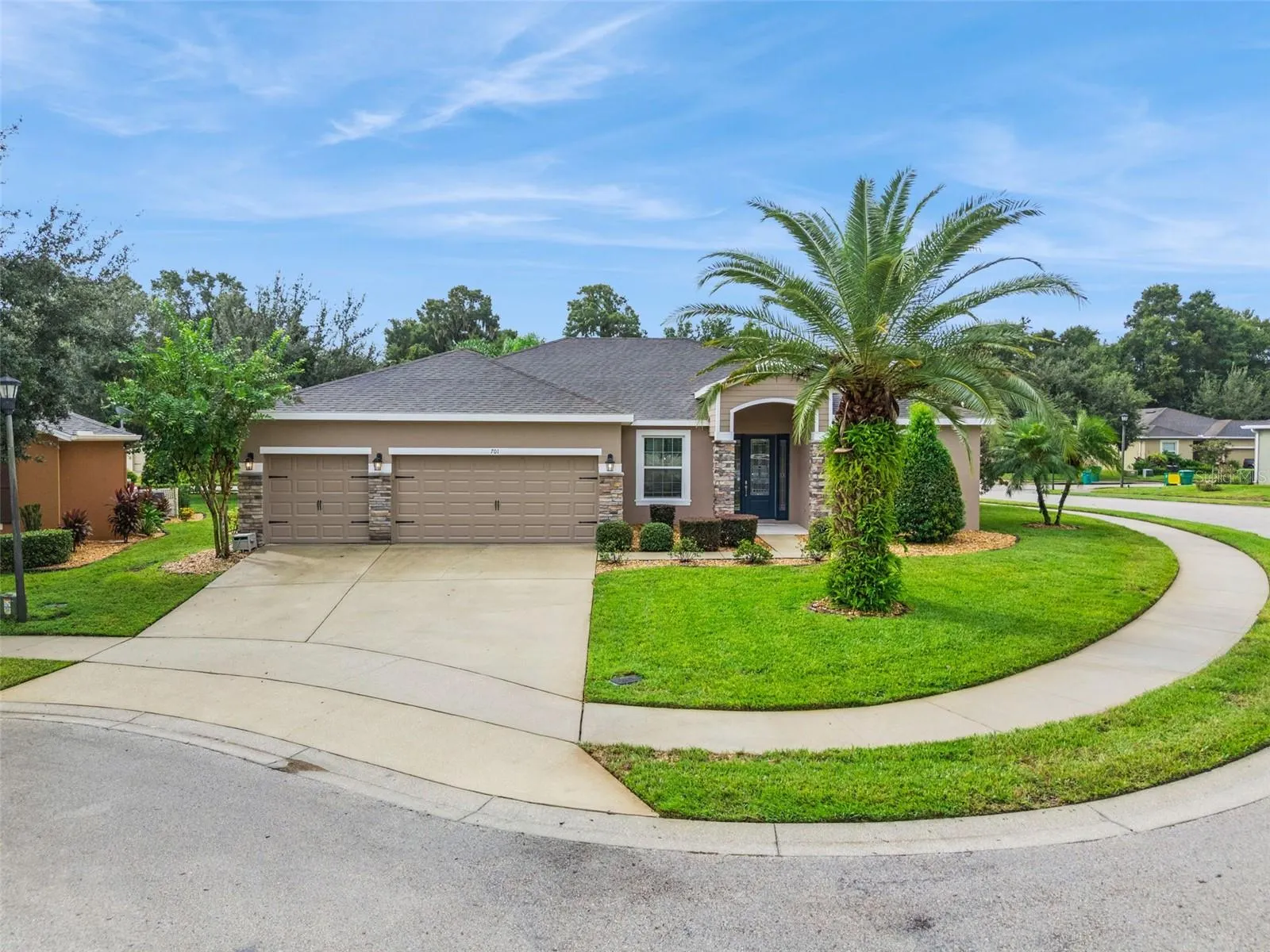 701 FRINGE TREE CT