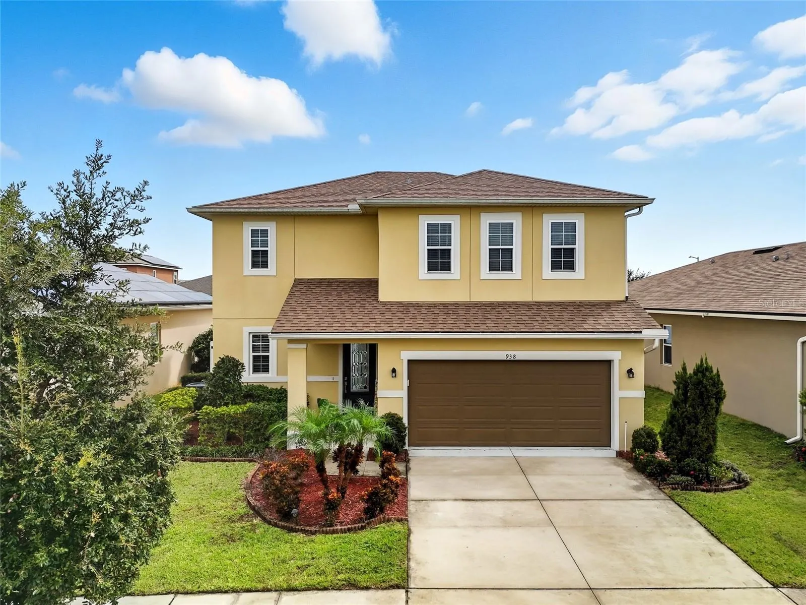 938 FALLON HILLS DR