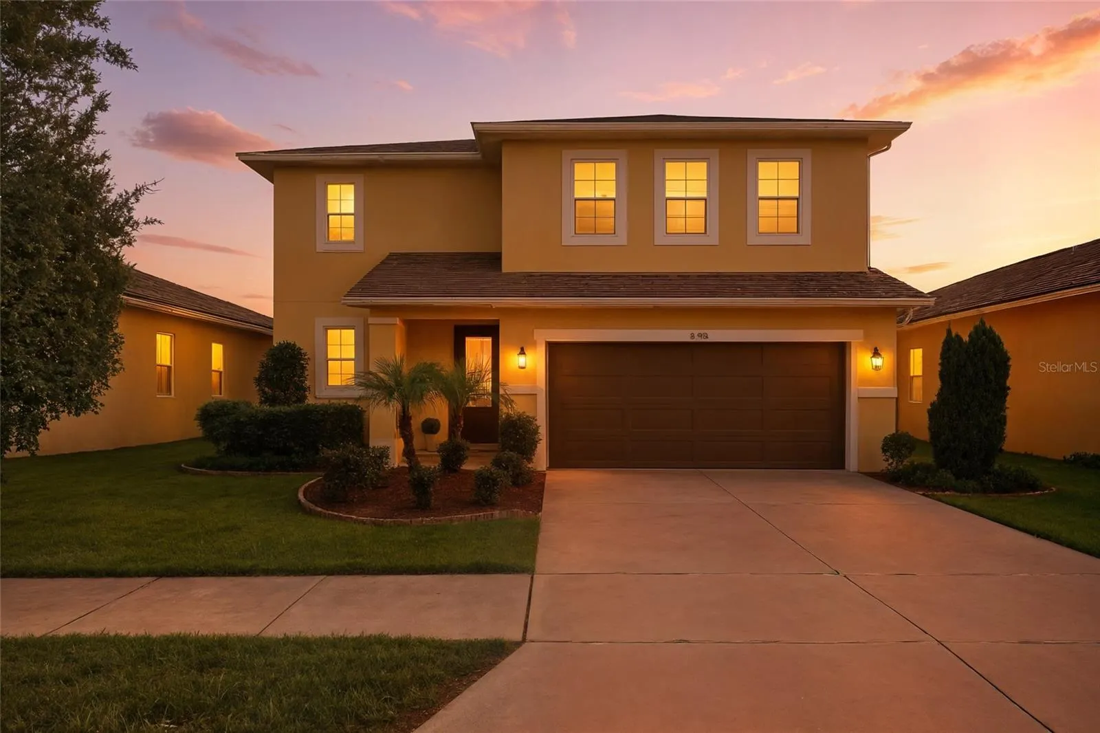 938 FALLON HILLS DR