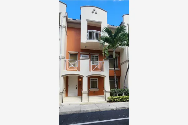 18417 NE 27TH CT #18417, #18417