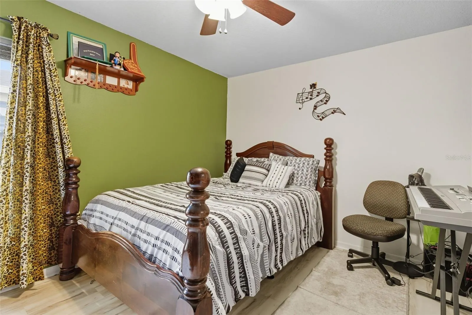 3609 GRETCHEN DR