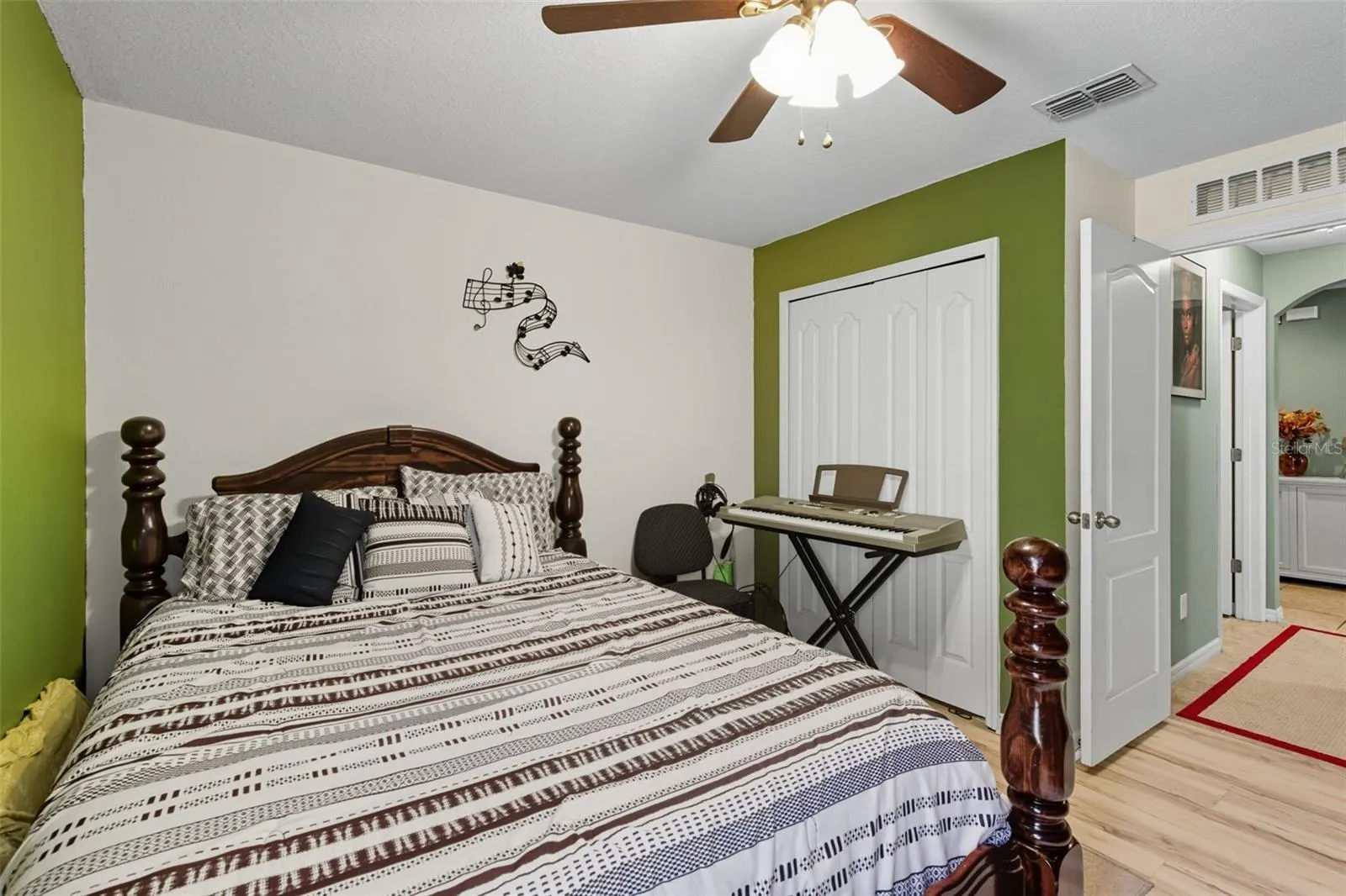 3609 GRETCHEN DR