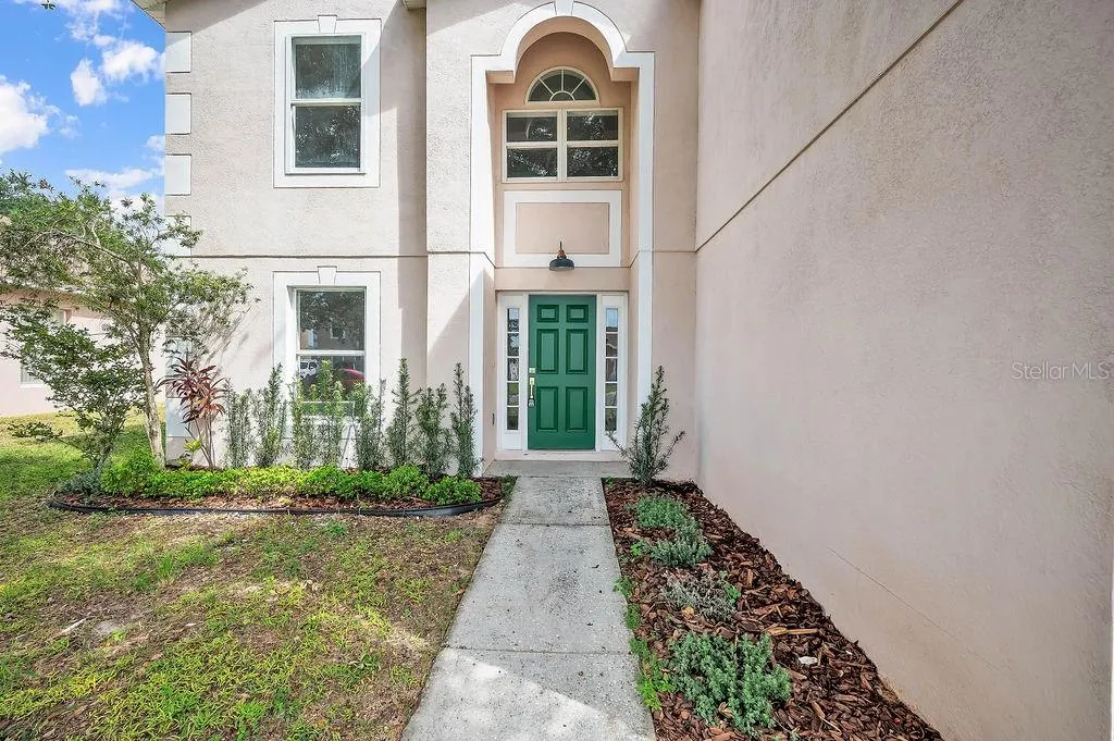 266 VERVAIN AVE