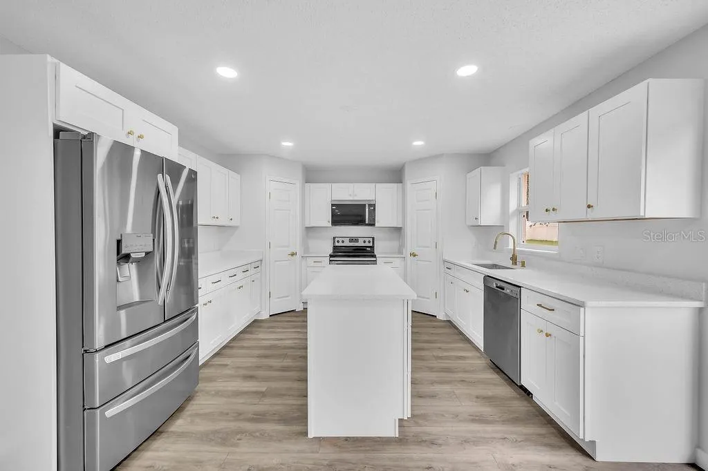 266 VERVAIN AVE
